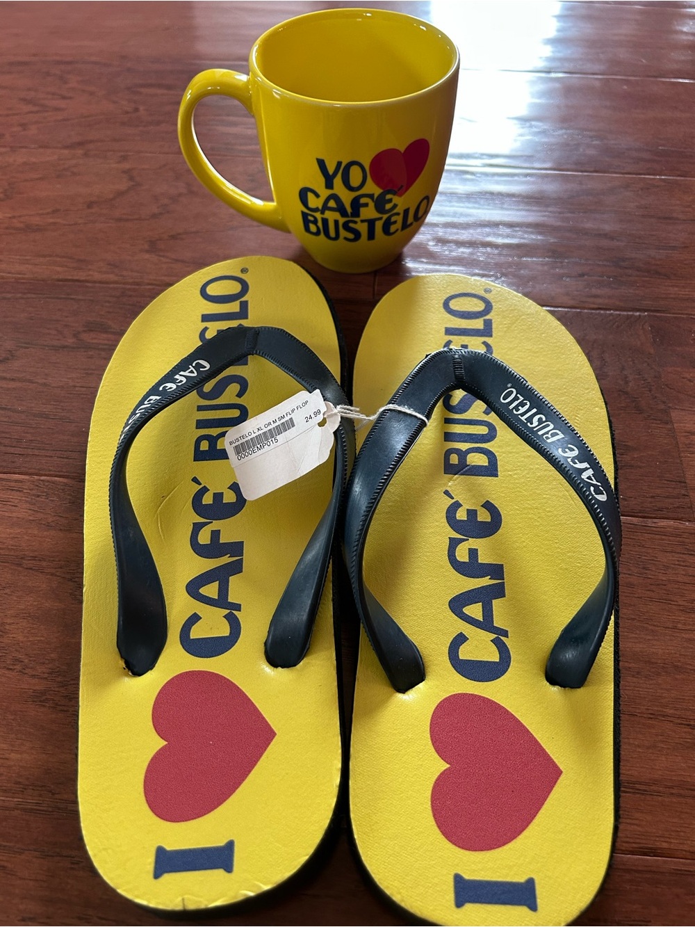 Flip flop coffee lovers! Cafe Bustelo flip flop and mug set. NWT